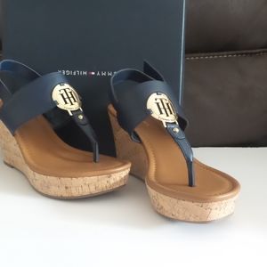 New Tommy Hilfiger women shoes size 8